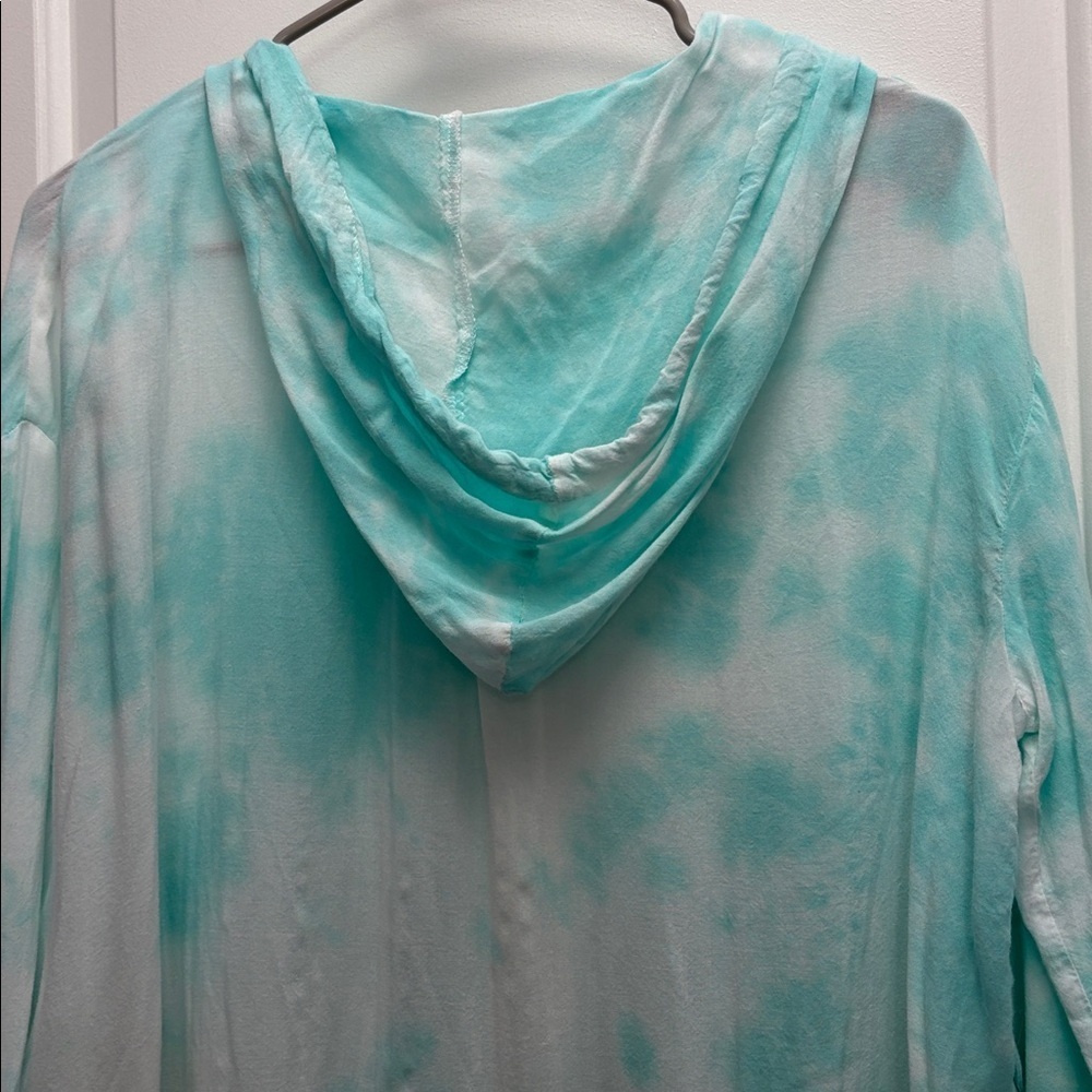 Fate Aqua Tie-Dye Hooded Button Up Top Size Medium Oversized - Picture 6 of 9